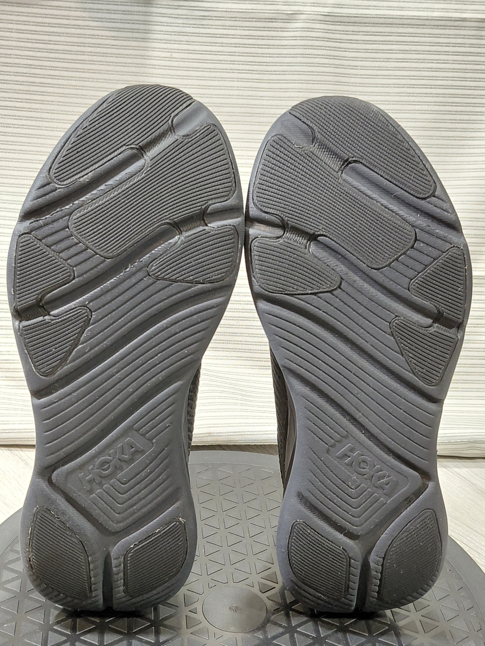 Hoka One One Womens Solimar Triple Black Running Training Shoes W7B - Picture 10 of 13